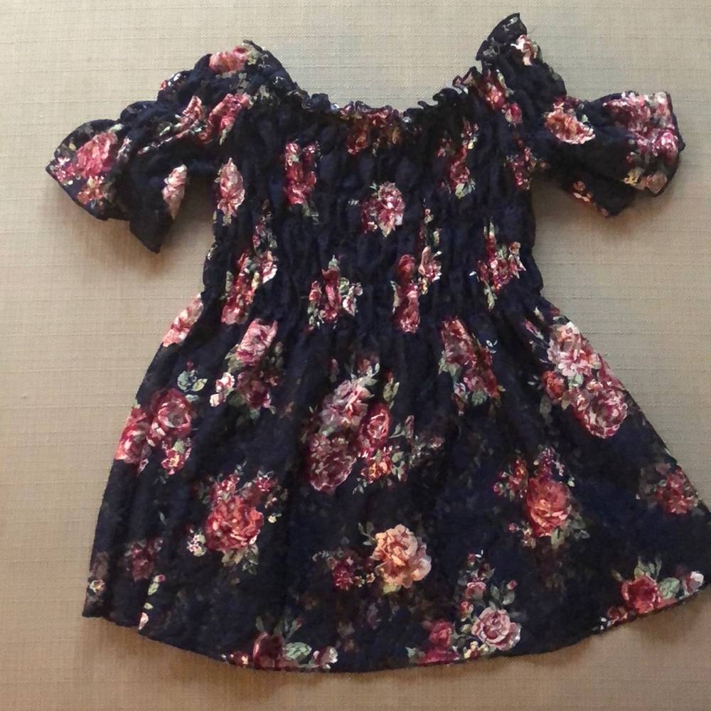 RUE 21 FLORAL OFF THE SHOULDER TOP